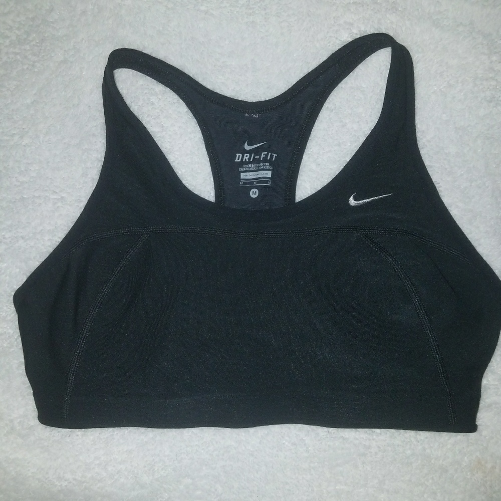 Nike Dri-Fit Sport bra
